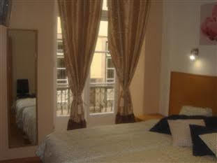 Downtown Guest House Lisboa Екстериор снимка